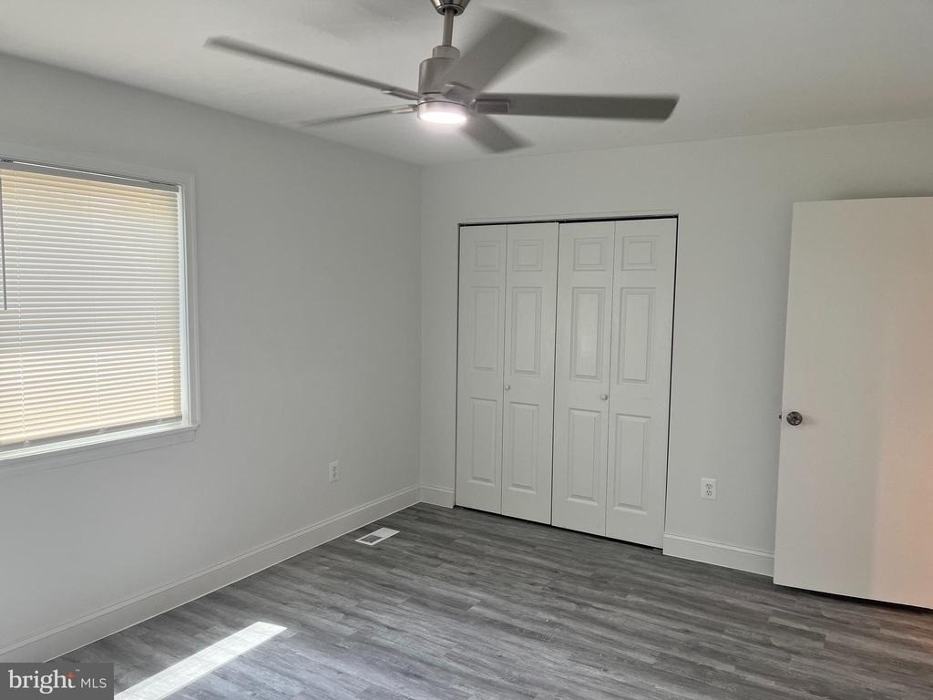 1308 Wexford Court - Photo 7