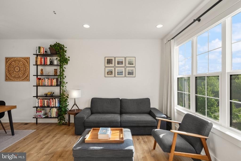 11258 Faraday Park Drive - Photo 7