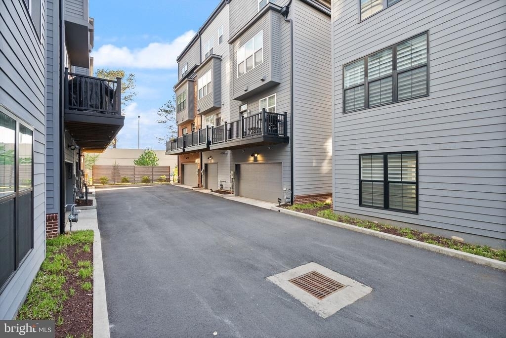 11258 Faraday Park Drive - Photo 40