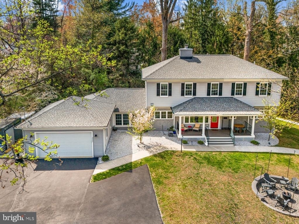 3803 Estel Road - Photo 0