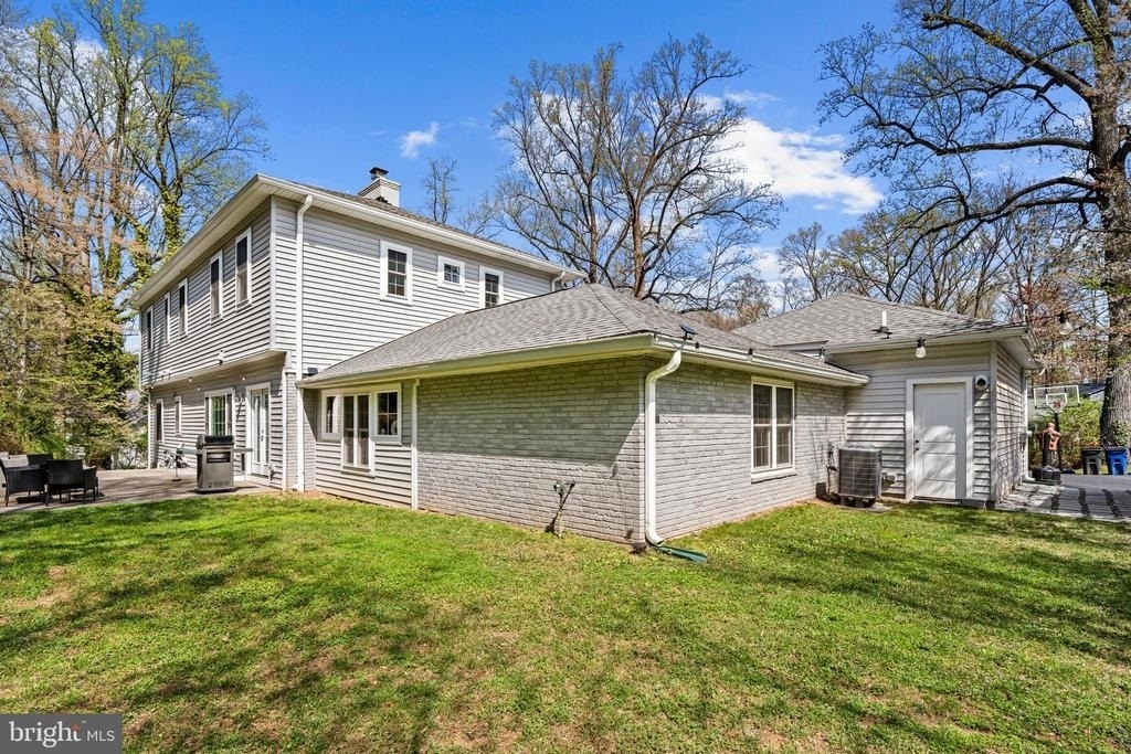 3803 Estel Road - Photo 55
