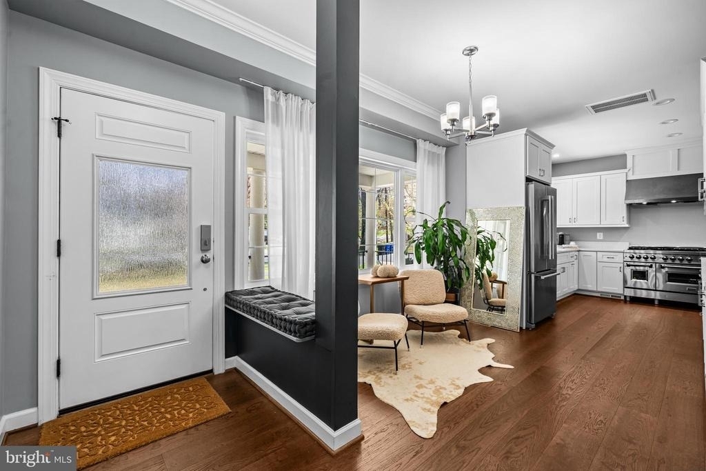 3803 Estel Road - Photo 8