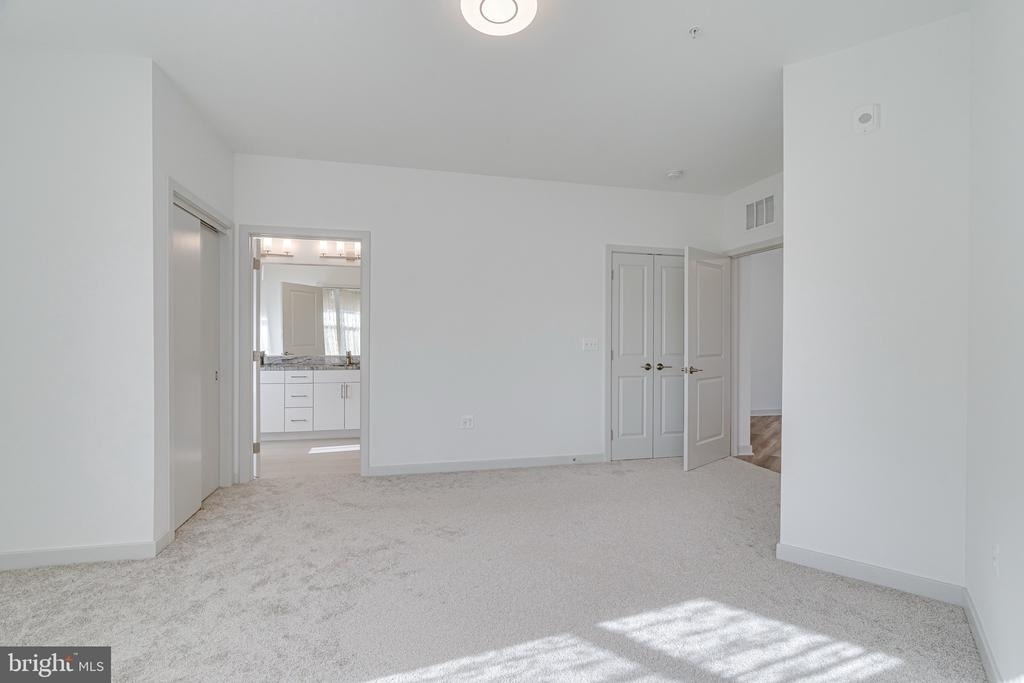 10755 Fairgrounds Drive - Photo 8