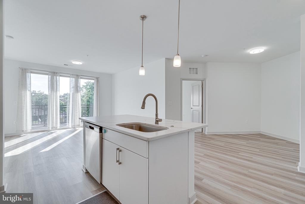 10755 Fairgrounds Drive - Photo 2