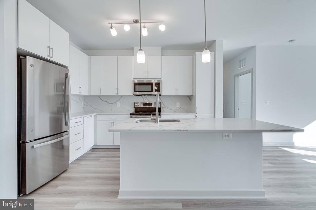 10755 Fairgrounds Drive - Photo 1