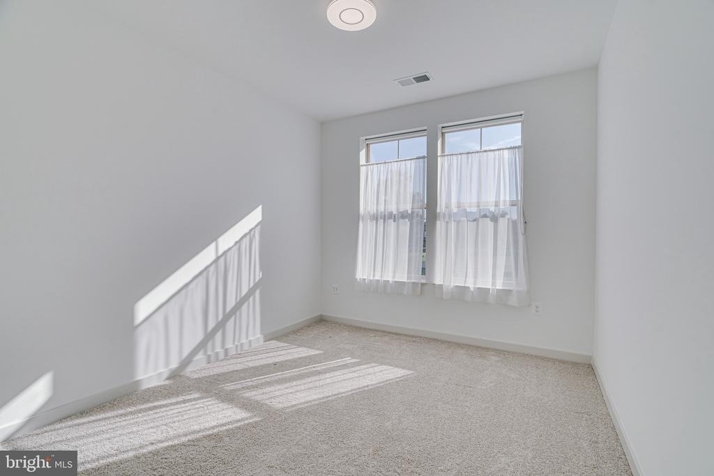 10755 Fairgrounds Drive - Photo 12
