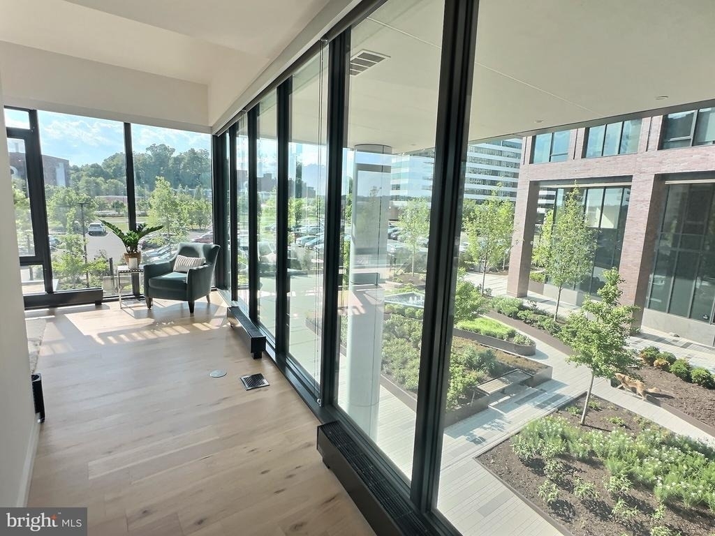 3130 Potomac Avenue - Photo 8