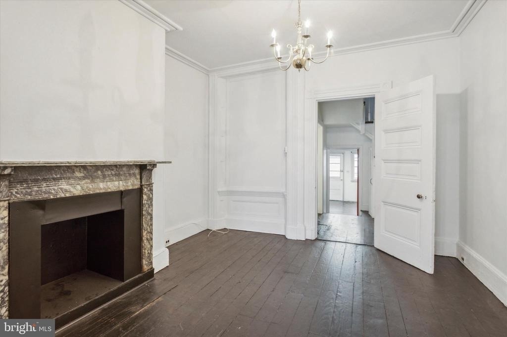 161 N 2nd Street - Photo 5