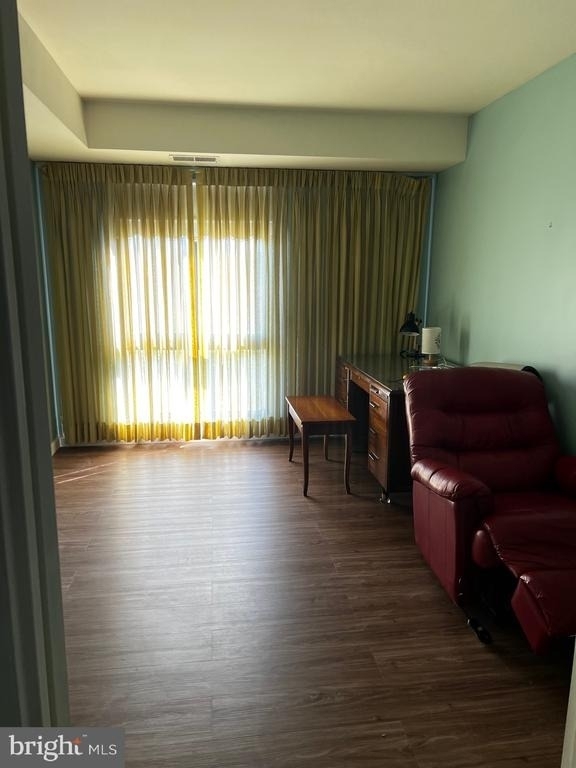 7600 E Roosevelt Boulevard - Photo 10