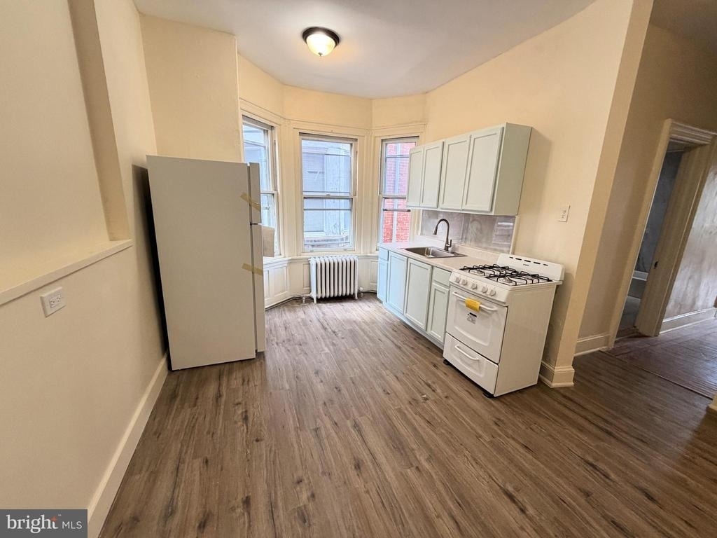 4718 Hazel Avenue - Photo 1