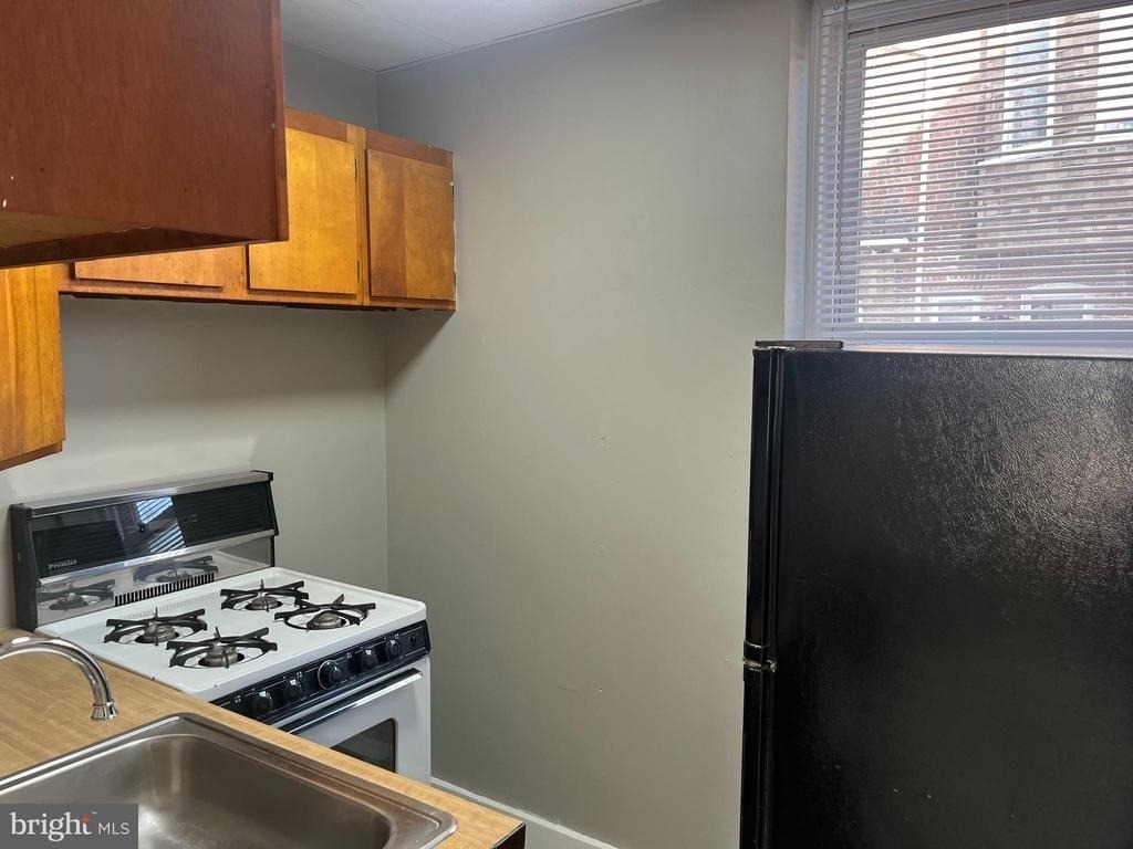 2666 Bridge Street - Photo 7