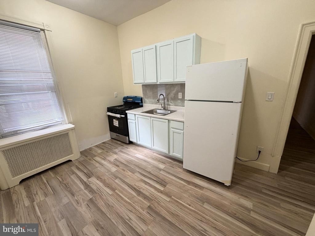 4718 Hazel Avenue - Photo 1