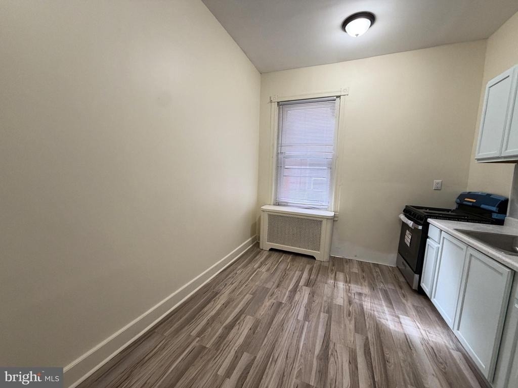 4718 Hazel Avenue - Photo 2