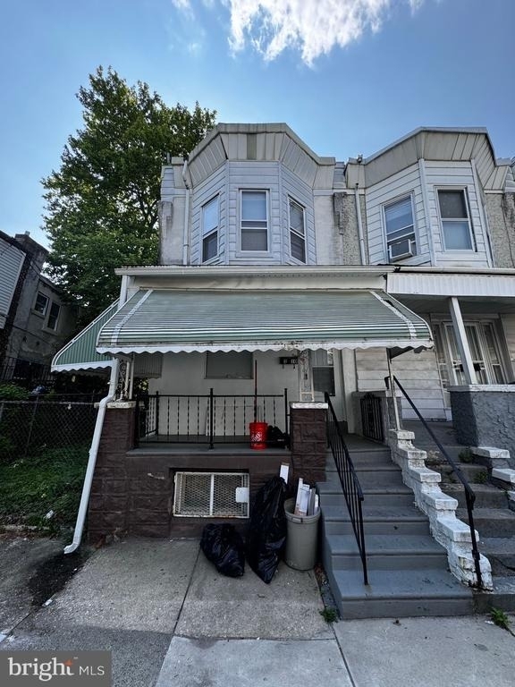 210 N Avondale Street - Photo 0