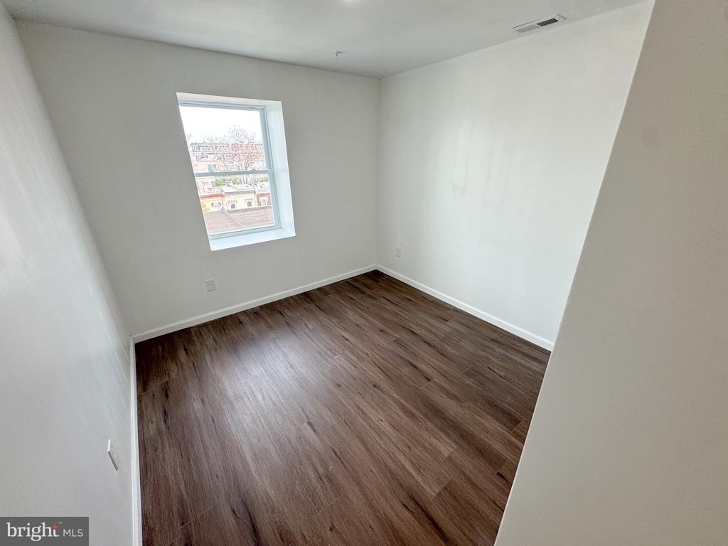 2317 N 15th Street - Photo 5