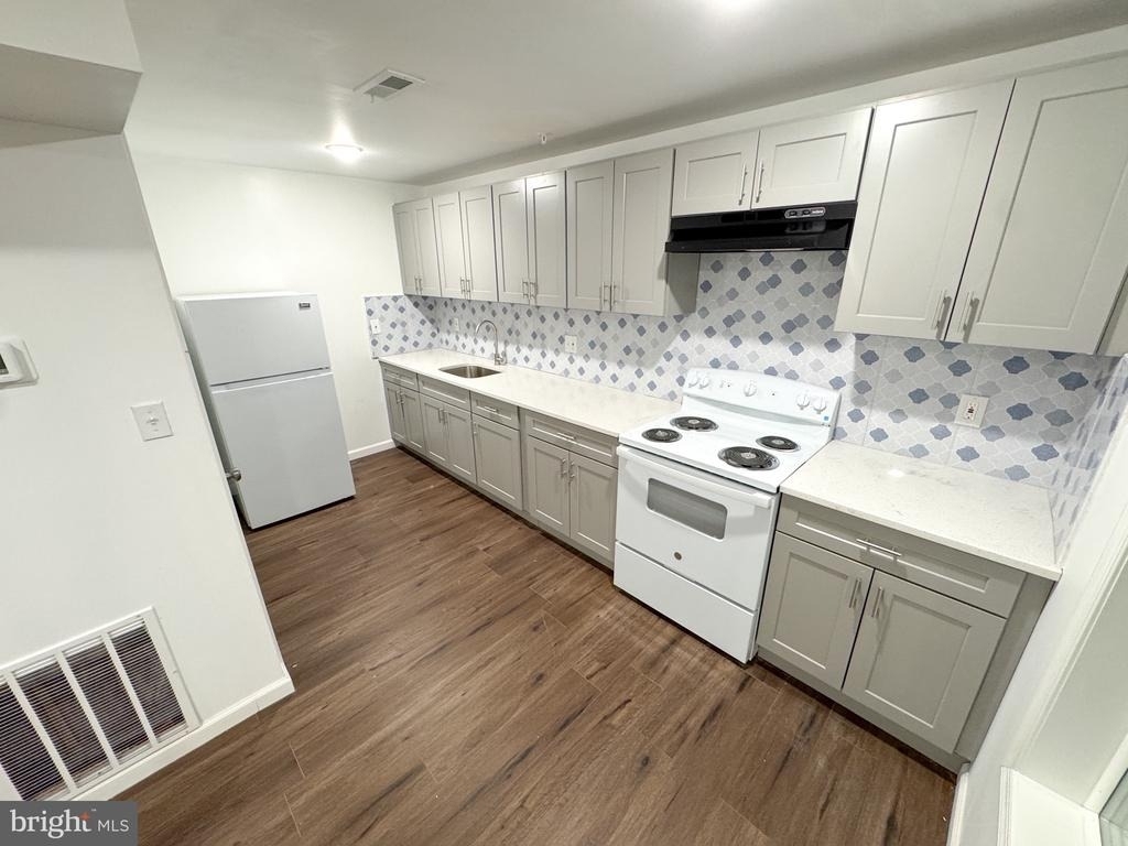 2317 N 15th Street - Photo 0