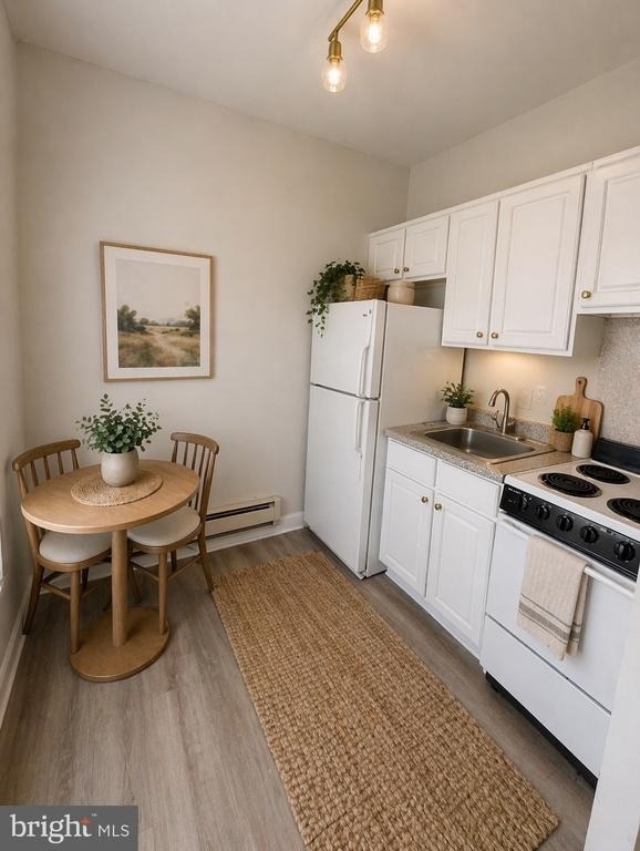 5608 Ridge Avenue - Photo 3