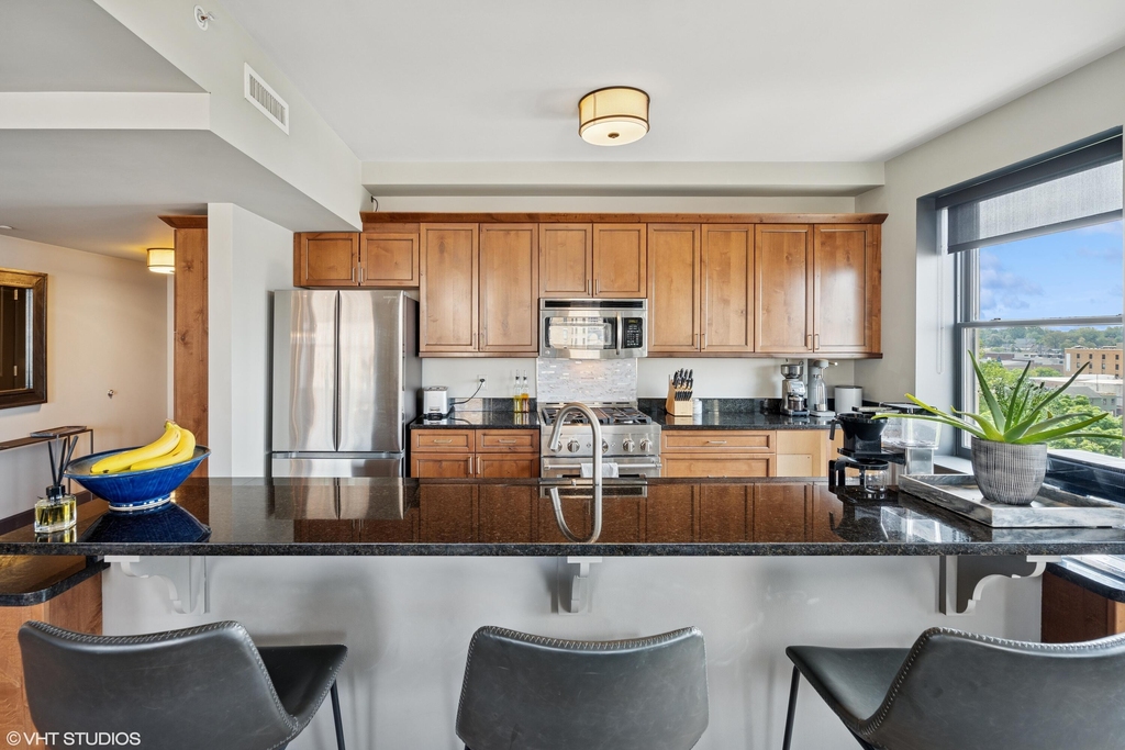 27 Library Street Ne - Photo 8