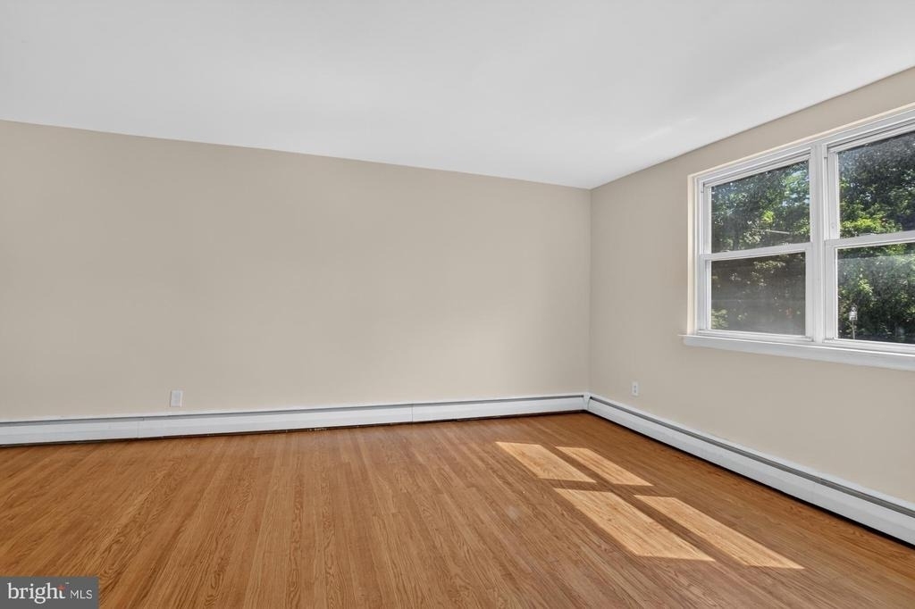5990 Henry Avenue - Photo 3
