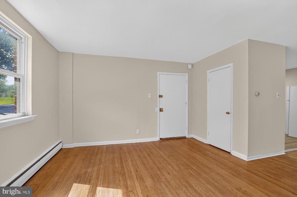 5990 Henry Avenue - Photo 7