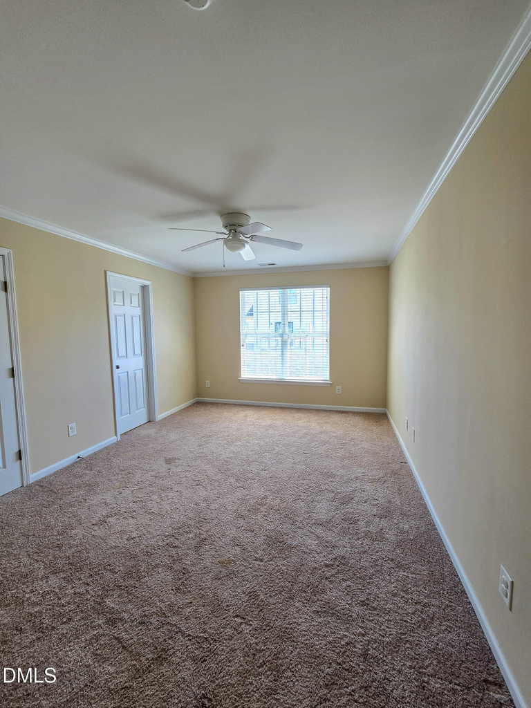 9819 Layla Avenue - Photo 16