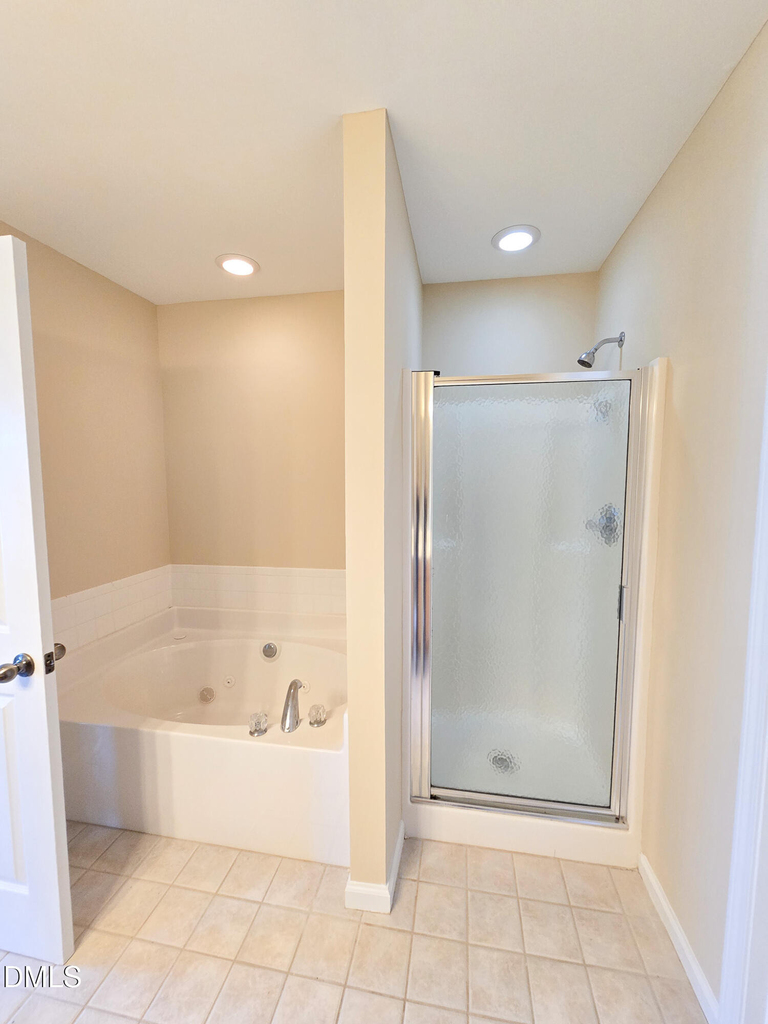 9819 Layla Avenue - Photo 27