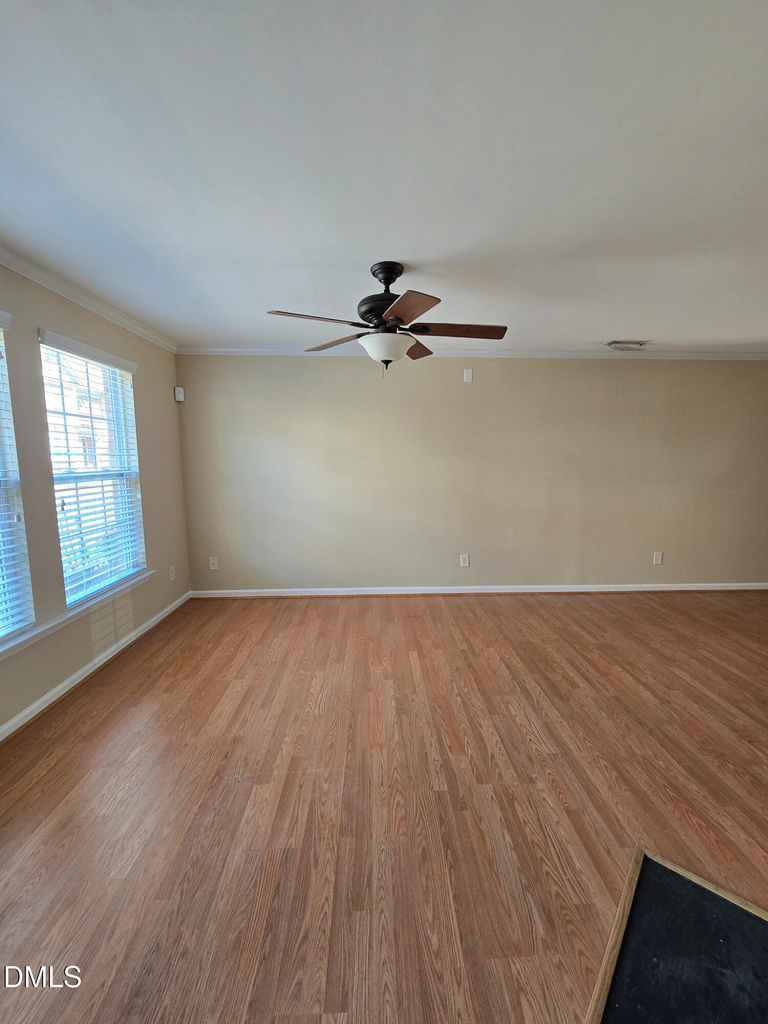 9819 Layla Avenue - Photo 2