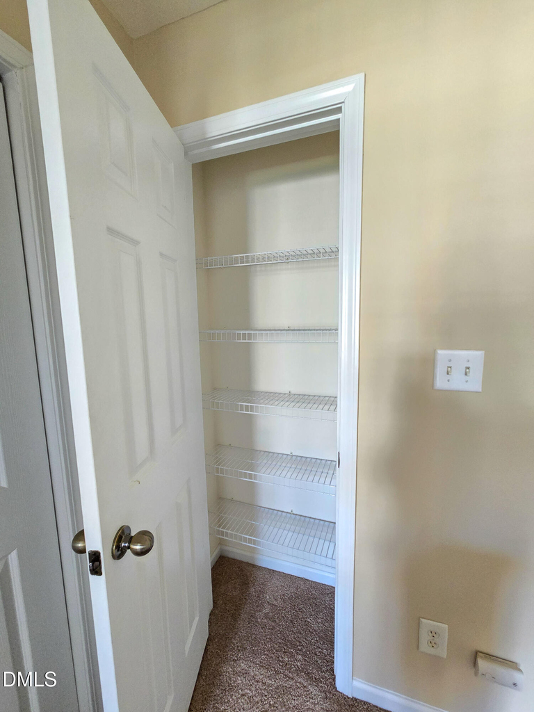 9819 Layla Avenue - Photo 31