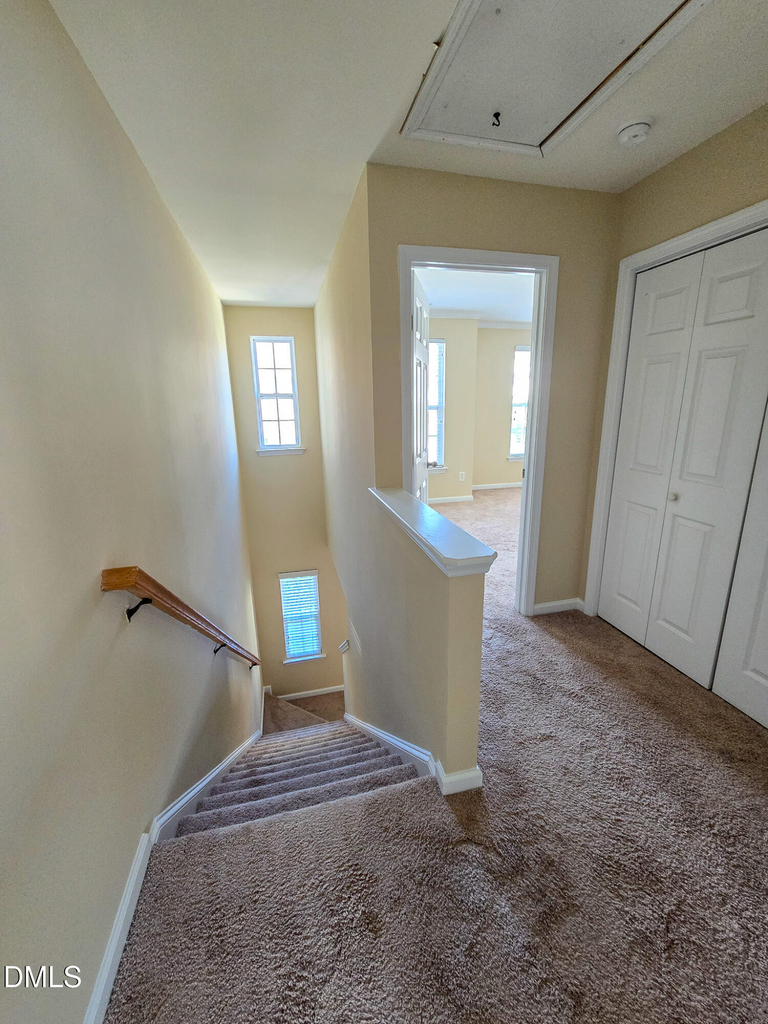 9819 Layla Avenue - Photo 15