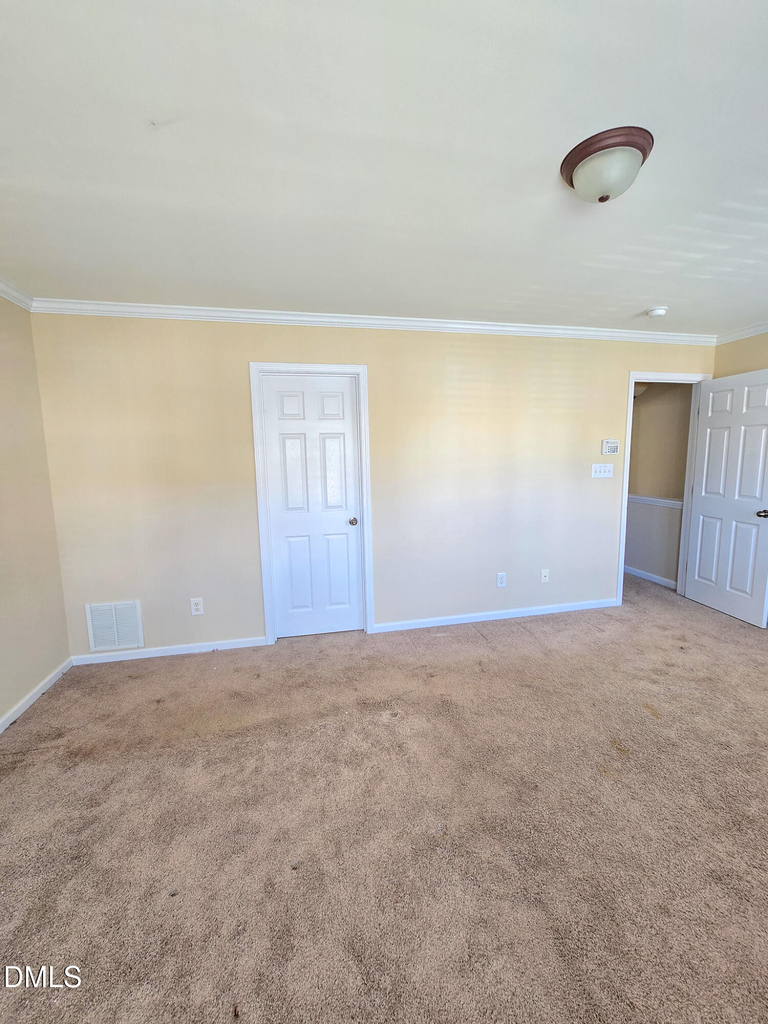 9819 Layla Avenue - Photo 25