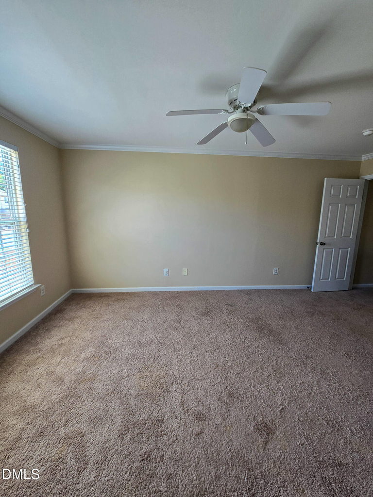 9819 Layla Avenue - Photo 19