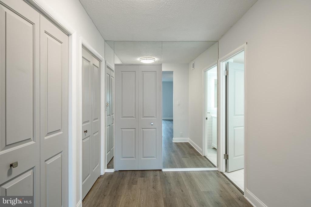 21510 Valley Forge Circle - Photo 25
