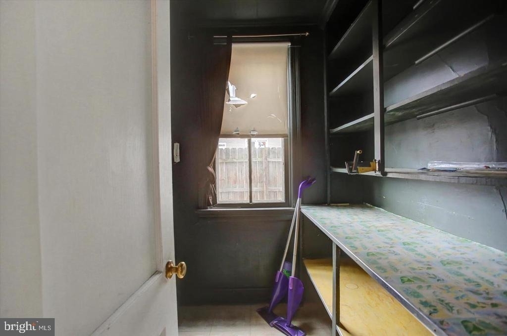 230 West Second St - Photo 6