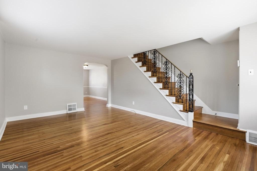 271 Wyncliffe - Photo 5