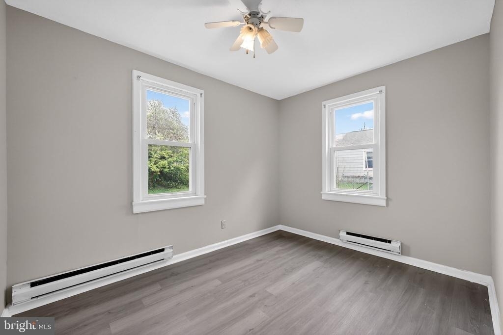 4225 Walsh Avenue - Photo 12