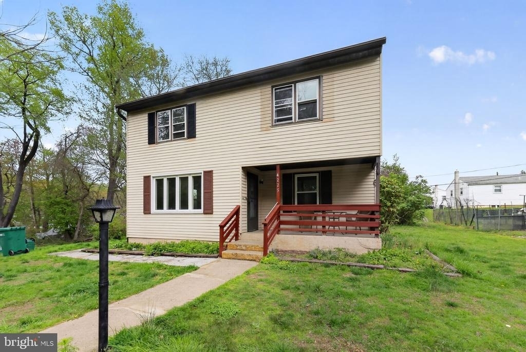 4225 Walsh Avenue - Photo 0