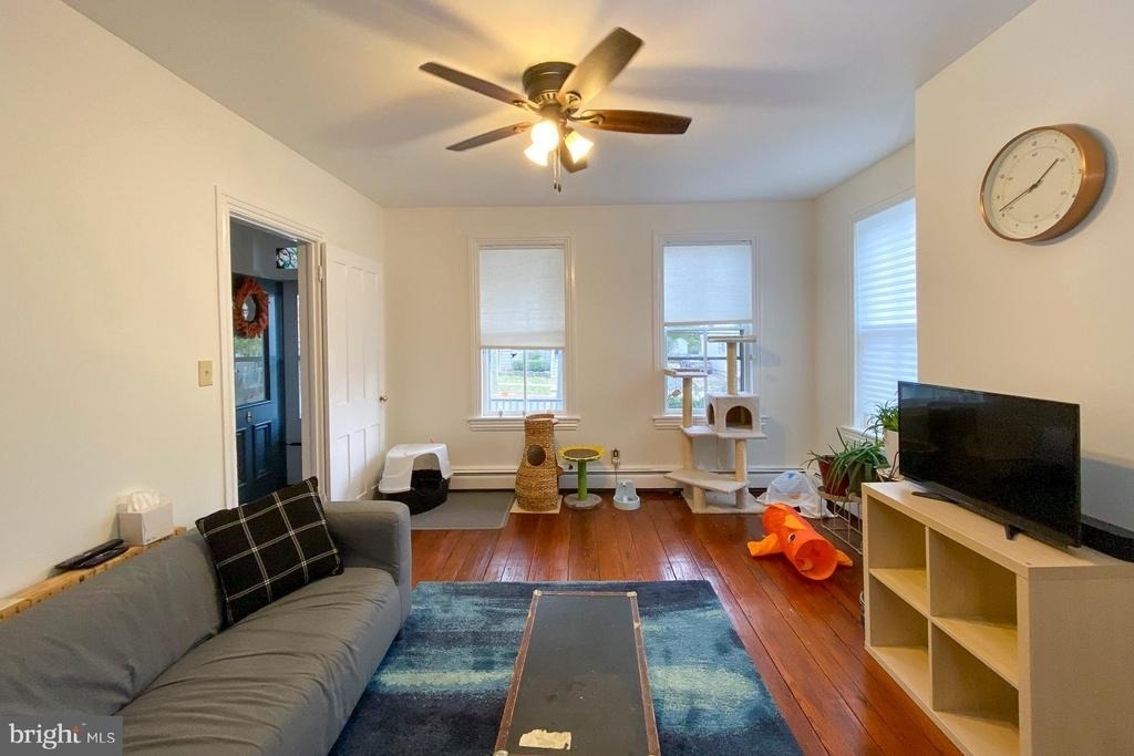10 Princeton Avenue - Photo 5
