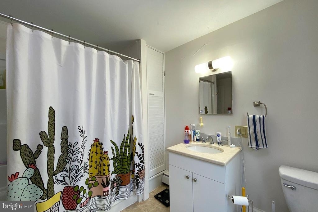10 Princeton Avenue - Photo 8