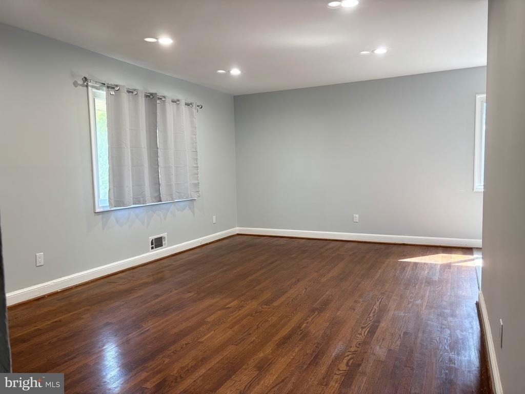 9103 Wallace Road - Photo 1
