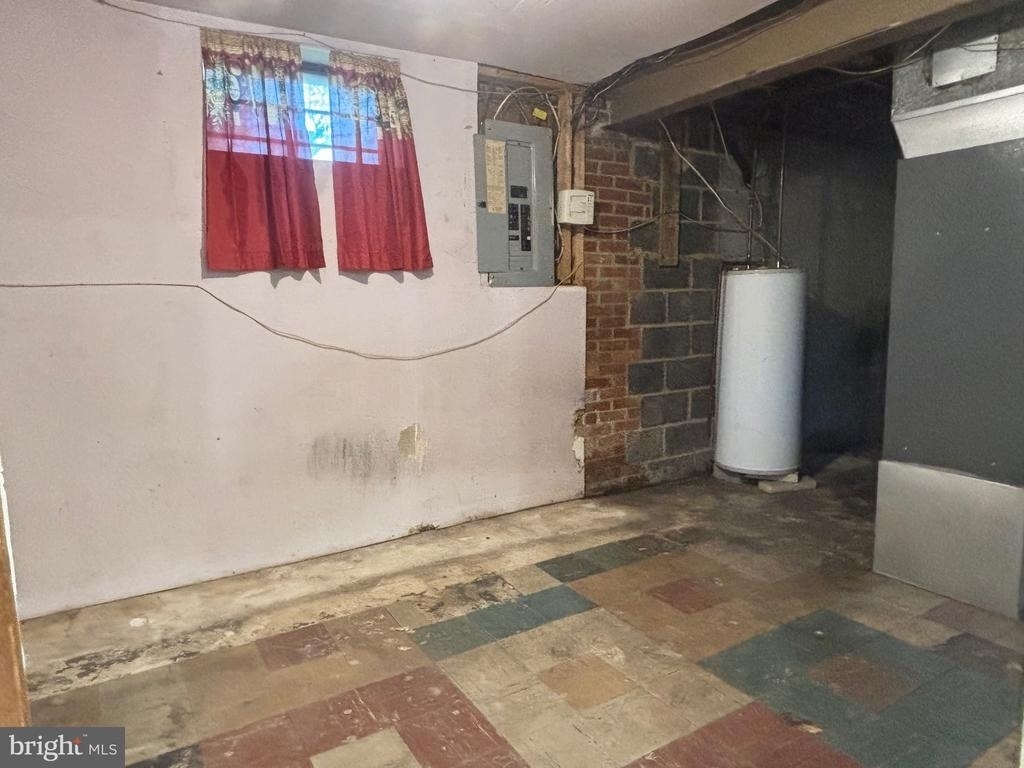 9103 Wallace Road - Photo 24