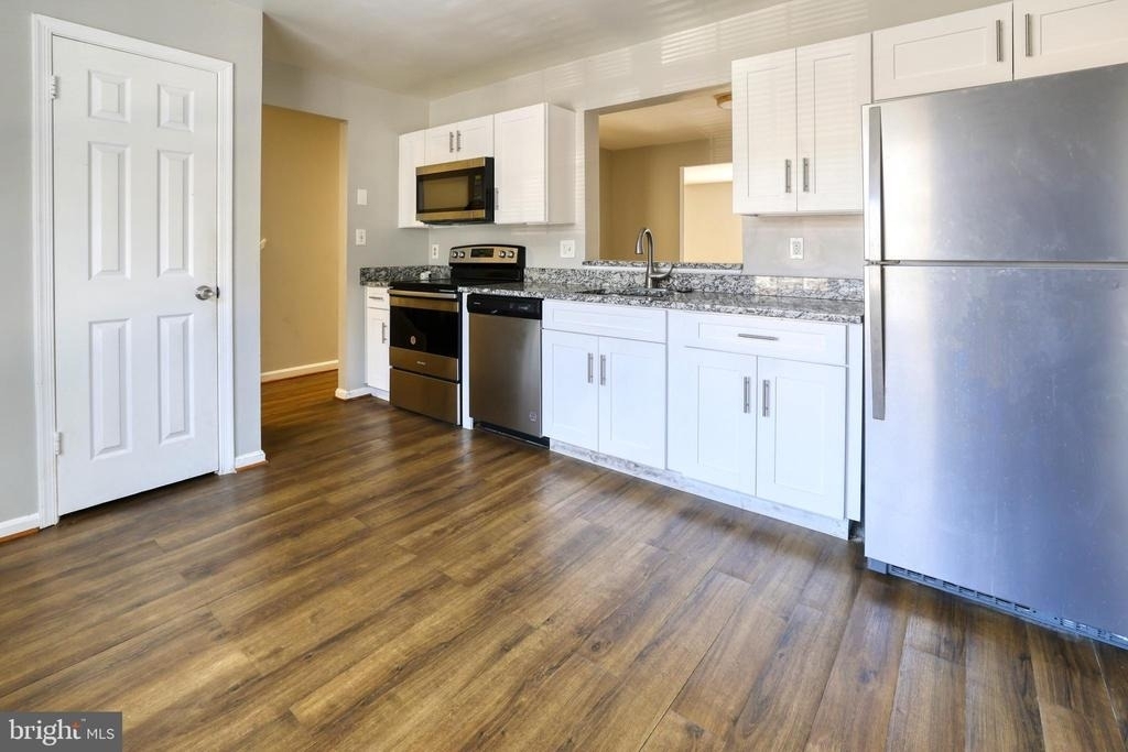 4663 Red Hawk Terrace - Photo 2