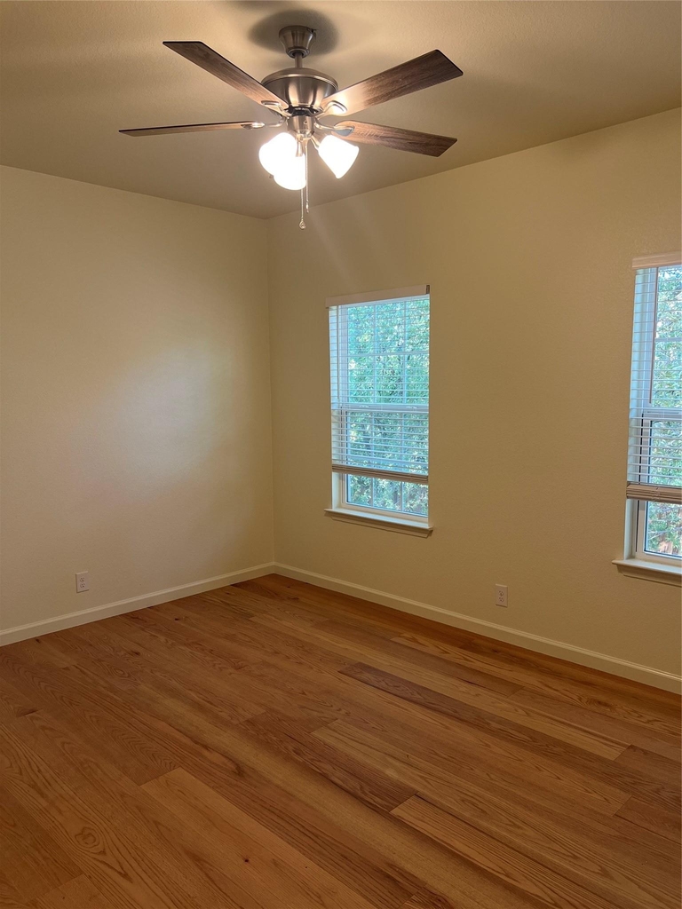 5404 Martin Ave - Photo 10