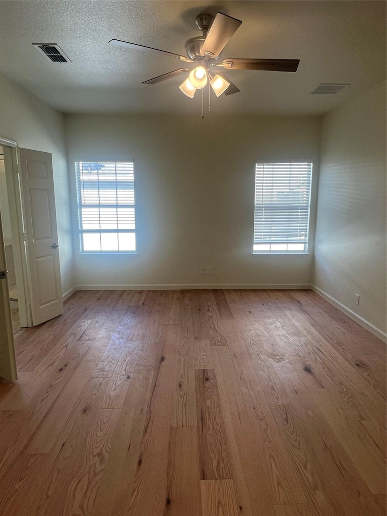 5404 Martin Ave - Photo 32