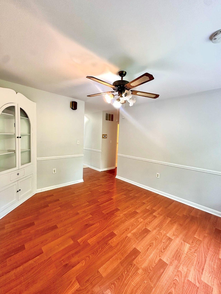 3535 Duke Street - Photo 2