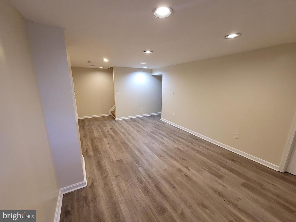 401 Darby Lane - Photo 8