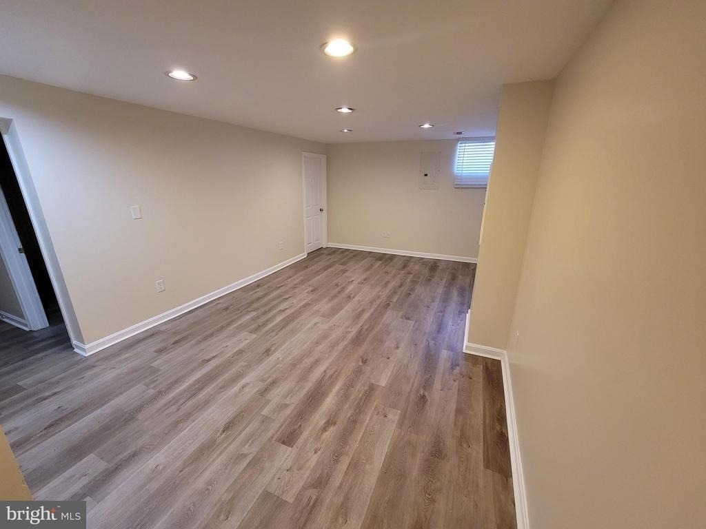 401 Darby Lane - Photo 7