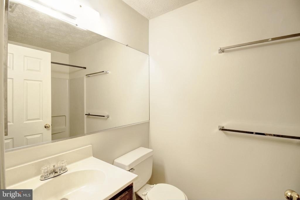2145 Wainwright Court - Photo 13