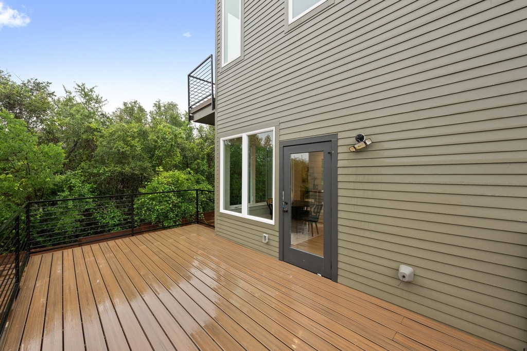 2309 Montopolis Dr - Photo 12