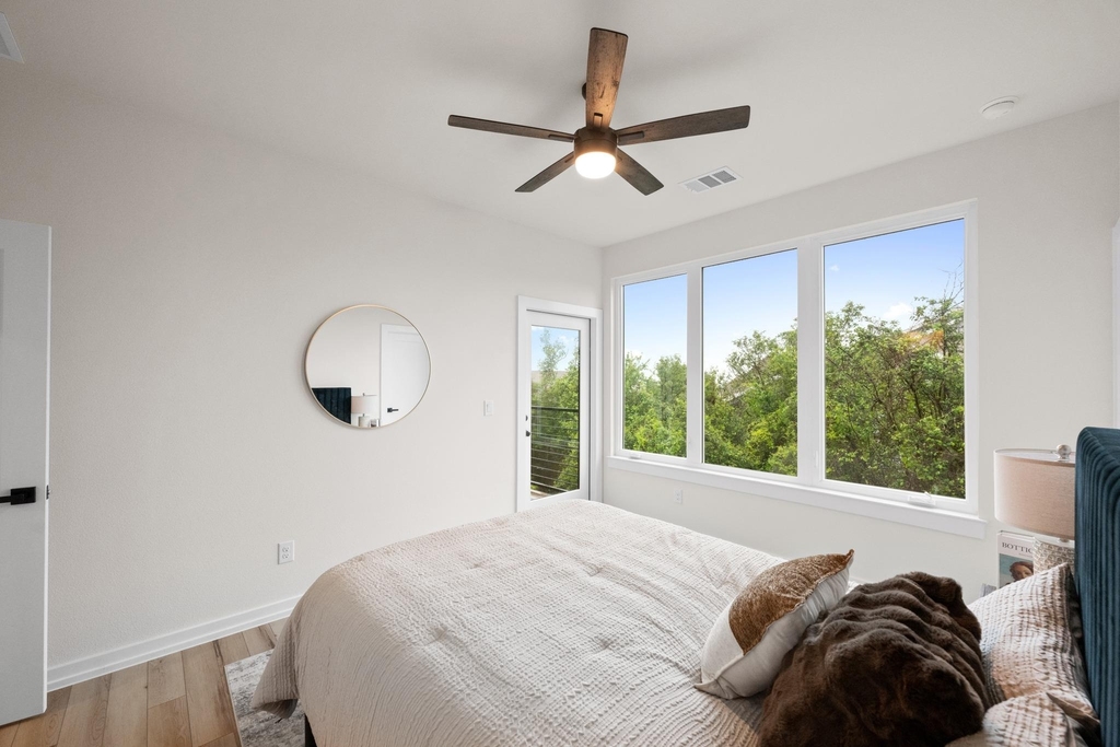 2309 Montopolis Dr - Photo 15