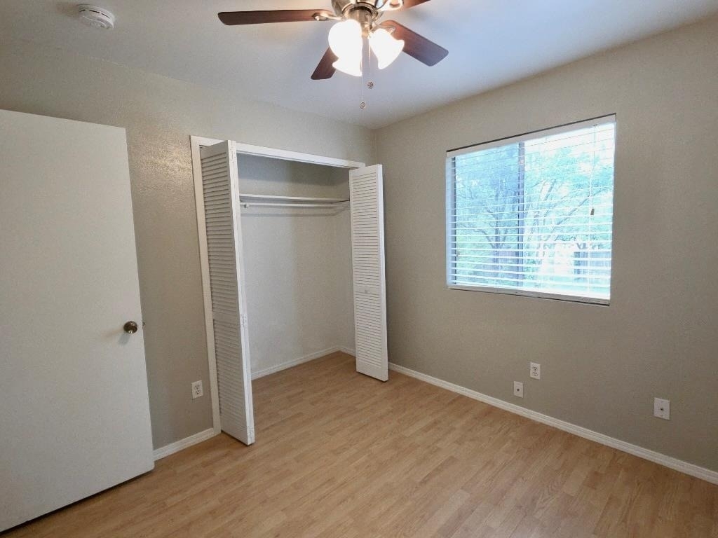 8508 Romney Rd - Photo 12